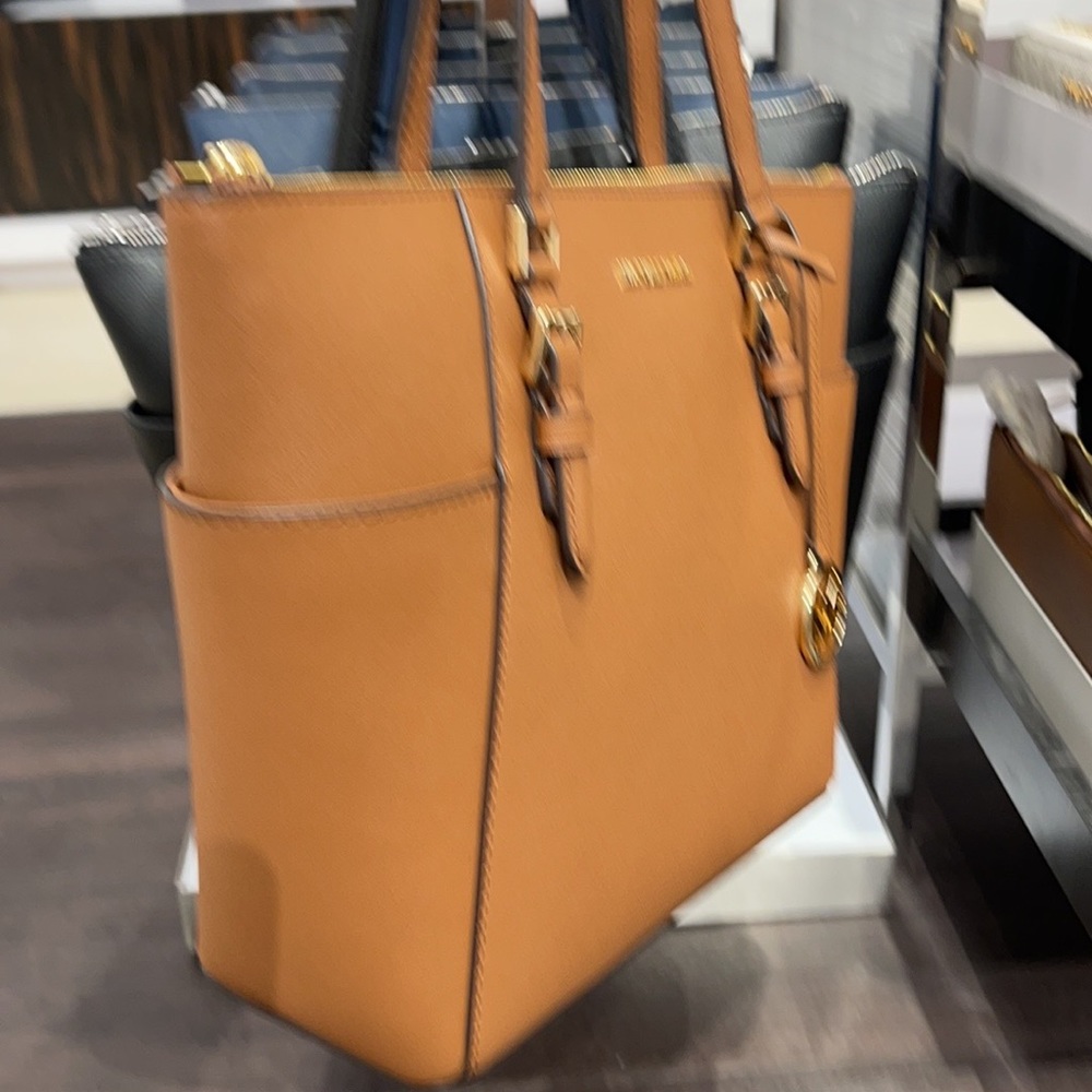 MICHAEL KORS CHARLOTTE LARGE TOP ZIP  Tote bag - Picture 9 of 15
